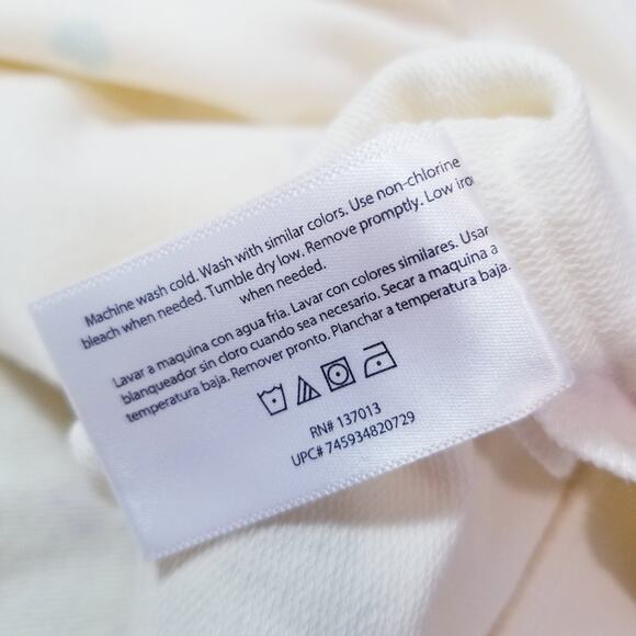 WildFox Oatmeal Hearts Print Sweatshirt and Short Lounge Co-Ord Sets - Picture 10 of 13